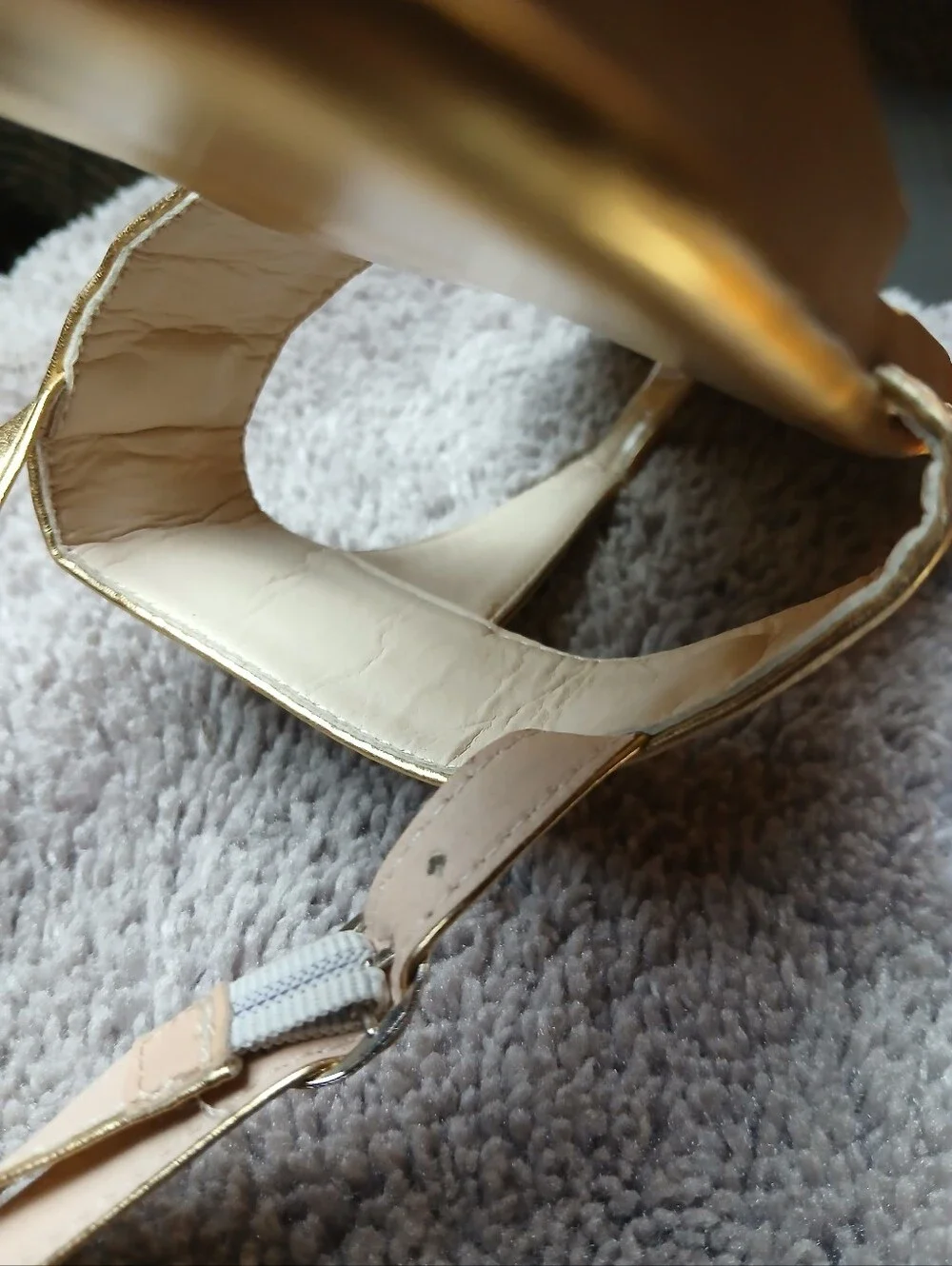 The Unbranded Brand bold metallic